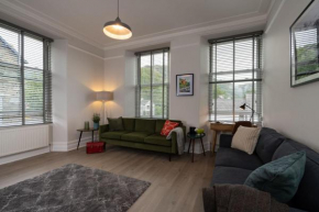 Spacious Apartment in Coniston, by LetMeStay